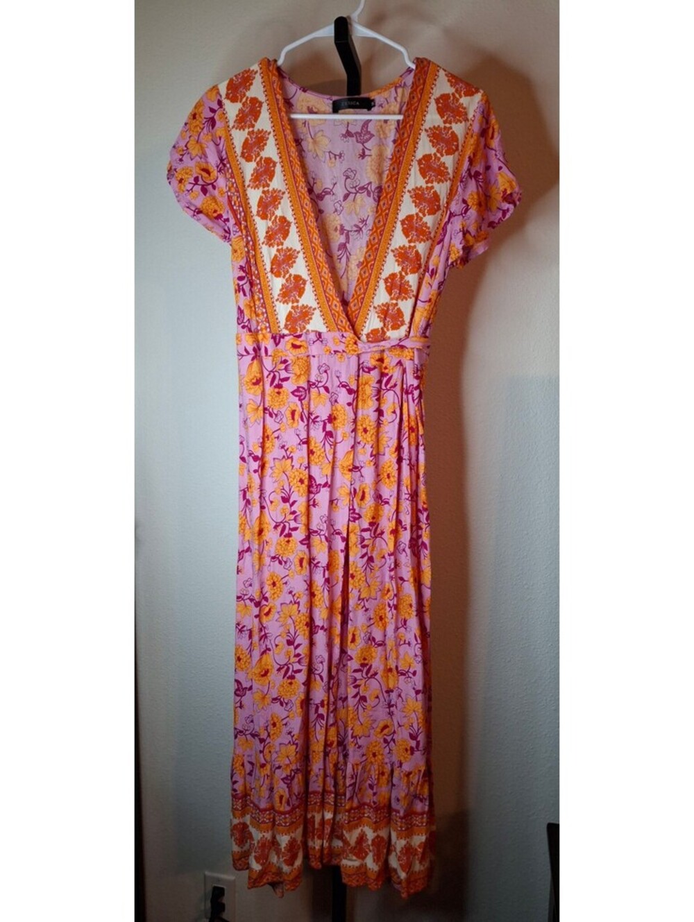 Zesica Women's Floral Wrap Dress size M